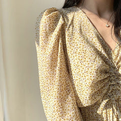 Aiertu - Pleated Dress With Padded Waist Aiertu