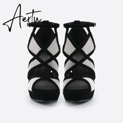 Cross Strap Leaky Toe Heel Sandals mysite