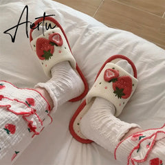 Cute Strawberry Plush Slippers Autumn House Slides Female Flip Flops Women Slippers Winter Home Warm Furry Linen Slippers Women Aiertu