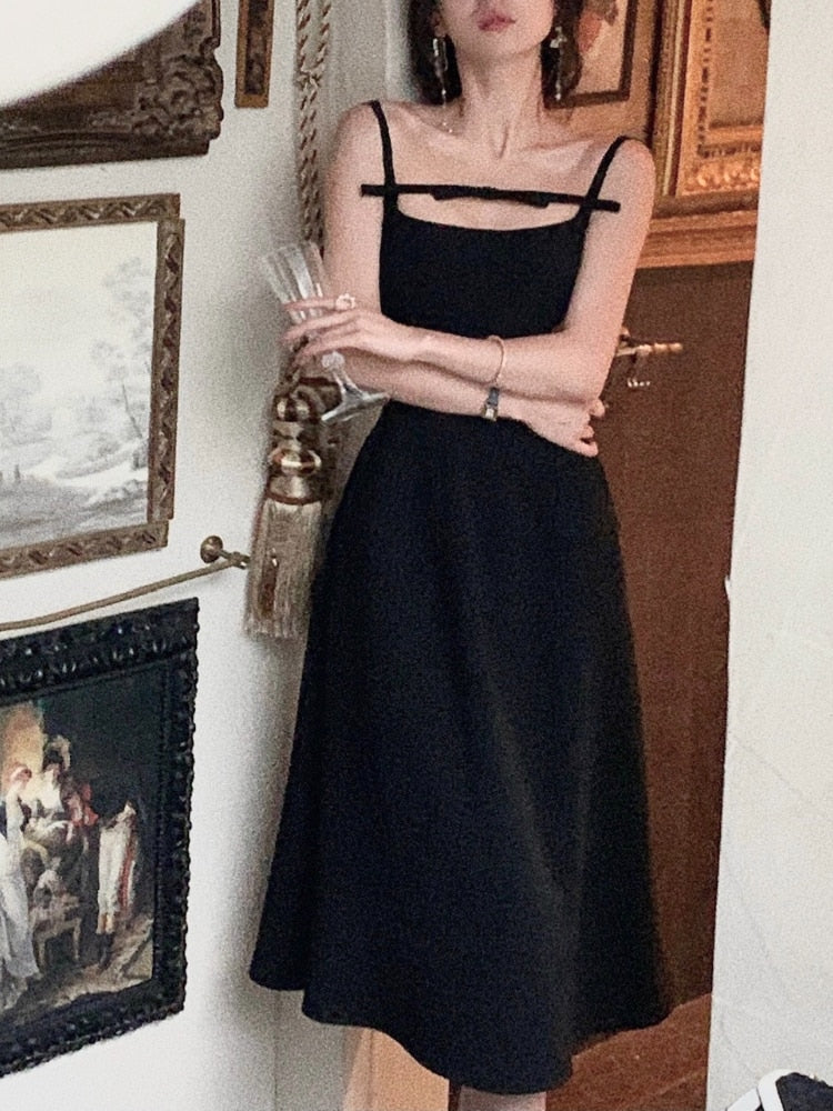 Aiertu French Elegant Black Midi Dress Women Casual Evening Party Strap Dress Female Pure Color White One Piece Dress Korea Summer Aiertu