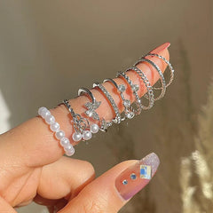 Aiertu Bohemian Butterfly Pearl Rings Set for Women Shine Pearl Gothic Vintage Plated Retro Rhinestone Simple Finger Jewelry Gift Aiertu