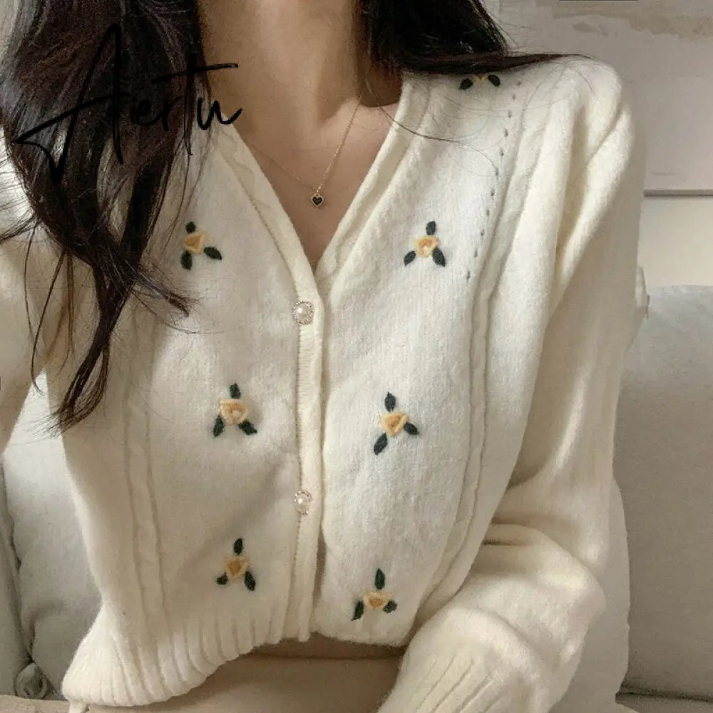 Fall Women Clothing Oversize Womens Sweaters Autumn Vintage Loose Winter Sweater Knitted Women Cardigan Knit Button Maxi Aiertu