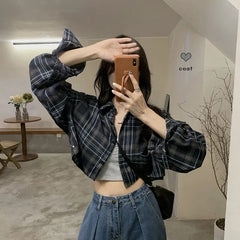 Aiertu Harajuku Crop Plaid Shirts Women Vintage Long Sleeve Loose Sunscreen Blouses Korean Fashion Casual All Match Top Thin Coat Aiertu