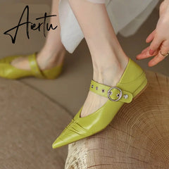 Genuine Leather Mary Jane Women's Shoes Fashion Retro Buckle Shallow Pumps Pointed Toe Low-heel Handmade Shoes Woman Size 34-40 Aiertu