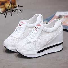Hot Sales Summer New Lace Breathable Sneakers Women Shoes Comfortable Casual Woman Platform Wedge Shoes Aiertu