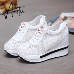 Hot Sales Summer New Lace Breathable Sneakers Women Shoes Comfortable Casual Woman Platform Wedge Shoes Aiertu