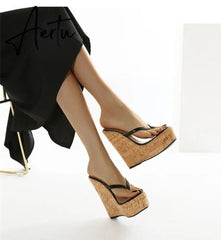 Ladies Shoes Summer Flock Wedges Party Fashion Classics Big Yards Modern Thong Beach Mules Sandalias Platform Geometric Aiertu