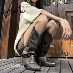 New Pointed Toe Chunky Heel Low Heel Knee Length Ladies Western Boots Folding Boots Rivet Decoration Retro Classic Women's Shoes Aiertu