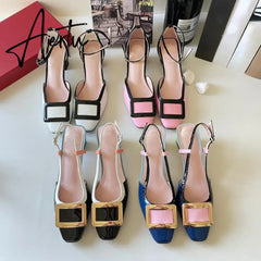 New Square Buckle Closed Toe Sandals Chunky Heel Patent Leather Color-Matching Sandals Mid Heel Ankle-Strap Shoes Aiertu