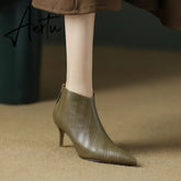 New Women ankle boots natural leather 22-24.5cm Embossed Fetal cowhide full leather modern boots high heel short boots Aiertu