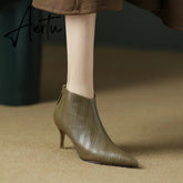 New Women ankle boots natural leather 22-24.5cm Embossed Fetal cowhide full leather modern boots high heel short boots Aiertu