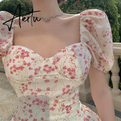Short Sleeve Floral Dress Mini Sexy Women Puff Sleeve Dress Vintage Slim French Square Collar New Summer Femme Clothes Aiertu