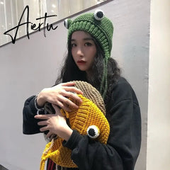 Winter Skullies Female Frog Hat Crochet Warm Knitted Hat Costume Beanie Hats Cap Women Gift Hat Photography Prop Party Aiertu