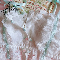 Wriufred Underwear Lolita retro lace front buckle flower bra set luxury romantic mermaid shell girl lingerie with panties set Aiertu