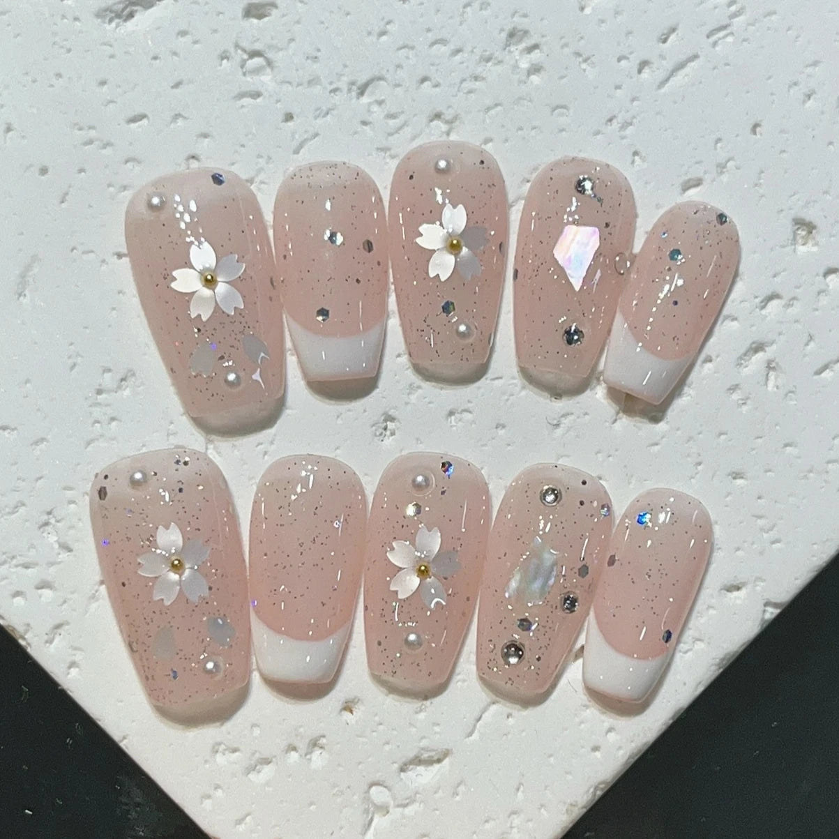 Aiertu 10Pcs Cat Eye Handmade Press On Nails with Gradient Design False Nails Full Cover French Ballerina Wearable Artificial Nail Tips Aiertu