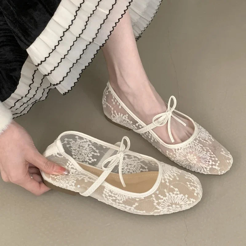 Aiertu  -  Mesh Lace Breathable Flat Shoes Women Embroidery Comfort Mary Jane Shoes Fashion Footwear Female Designer Brand Ballet Shoes Aiertu