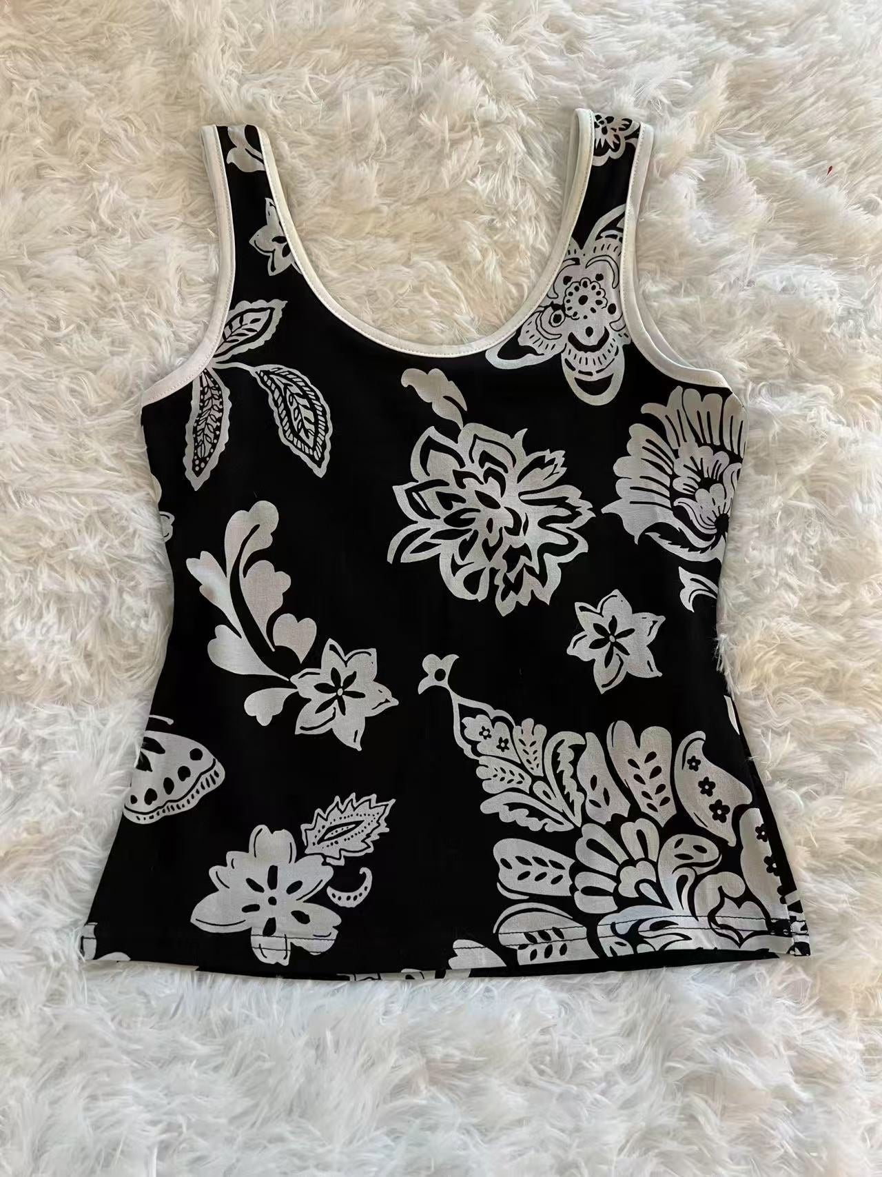 Aiertu  -  Y2k Aesthetic Tank Tops 2000s Harajuku Slim Sexy T Shirts Women Clothing Punk Graphic Crop Top Emo Streetwear Gothic Femme Camis Aiertu