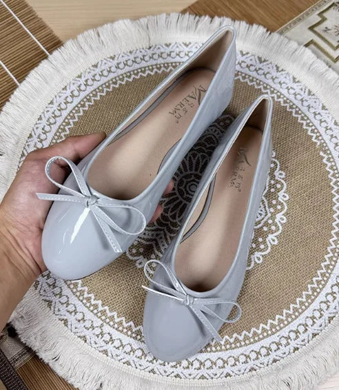 Aiertu    -  Women Round Toe Ballet Flats Spongy Bottom  Hot New Italian Shoes Patent Leather Classic Bow-Knot Dressing Slip-On 34 48 47 Aiertu