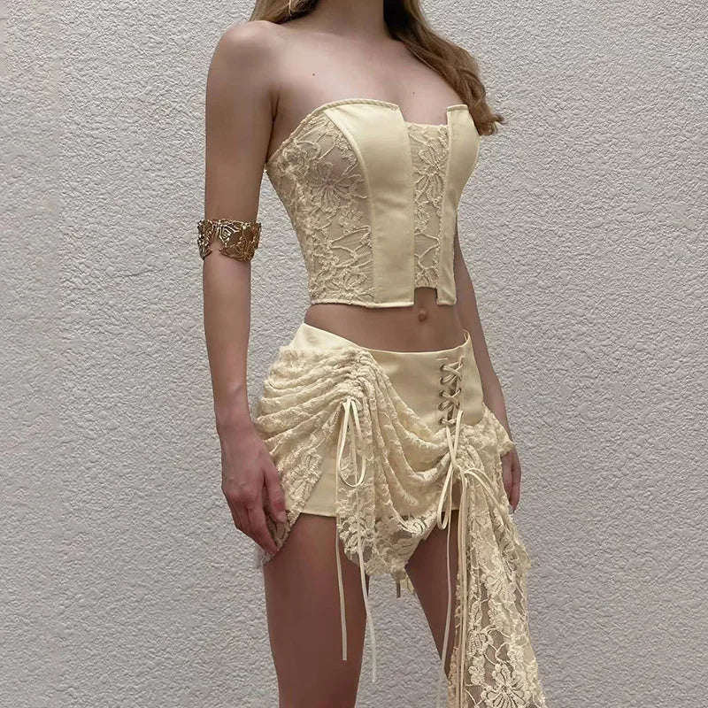 Aiertu  -  Two Piece Outfits Woman Set Vintage Lace Spliced Tube Top and Mini Skirt Coords Sets Woman Summer Clothes P94-EG32 Aiertu