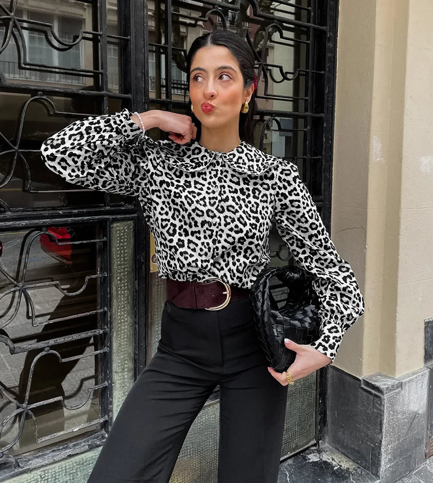 Aiertu  -  Spring Leopard Casual Shirts For Women Peter Pan Collar Long Sleeve Blouse Streetwear Vintage Single Breasted Blouses 2025 New Aiertu