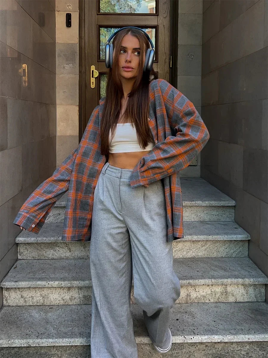 Aiertu  -   Vintage Loose Plaid Women'S Shirt Fashion Lapel Long Sleeve Office Lady Shirts and Blouses Tops Female Clothing New Aiertu