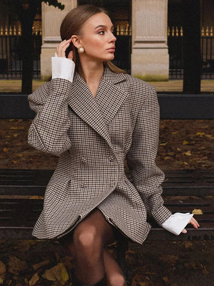 Aiertu  -   Breasted Plaid Women Coat Full Sleeve Lapel Female Jacket 2025 Fashion Elegant Blazer Slim Shoulder Pads Lady Outerwear Aiertu