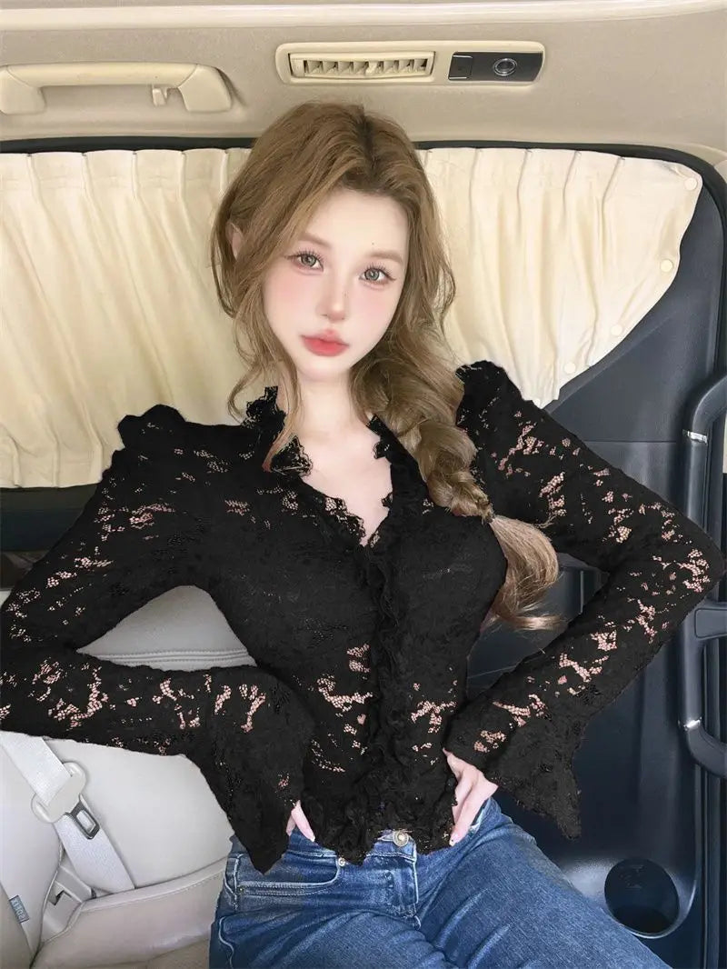 Aiertu  -  Top Selling French High-end Hollow Lace Shirt with Pure Desire for Style Short Sleeved Small Shirt Top Aiertu