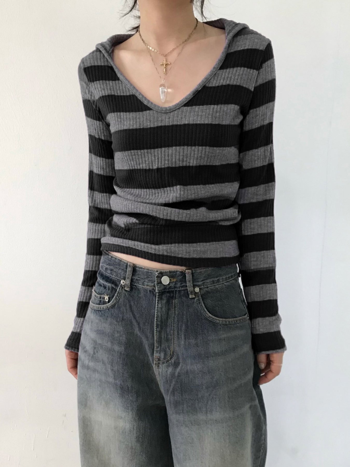 Aiertu - summer inspo Black Dark Gray Stripe Hooded T-Shirt Women V Neck Slim Long Sleeve Basic Spring Autumn Ribbed Top Preppy Streetwear Tee Aiertu