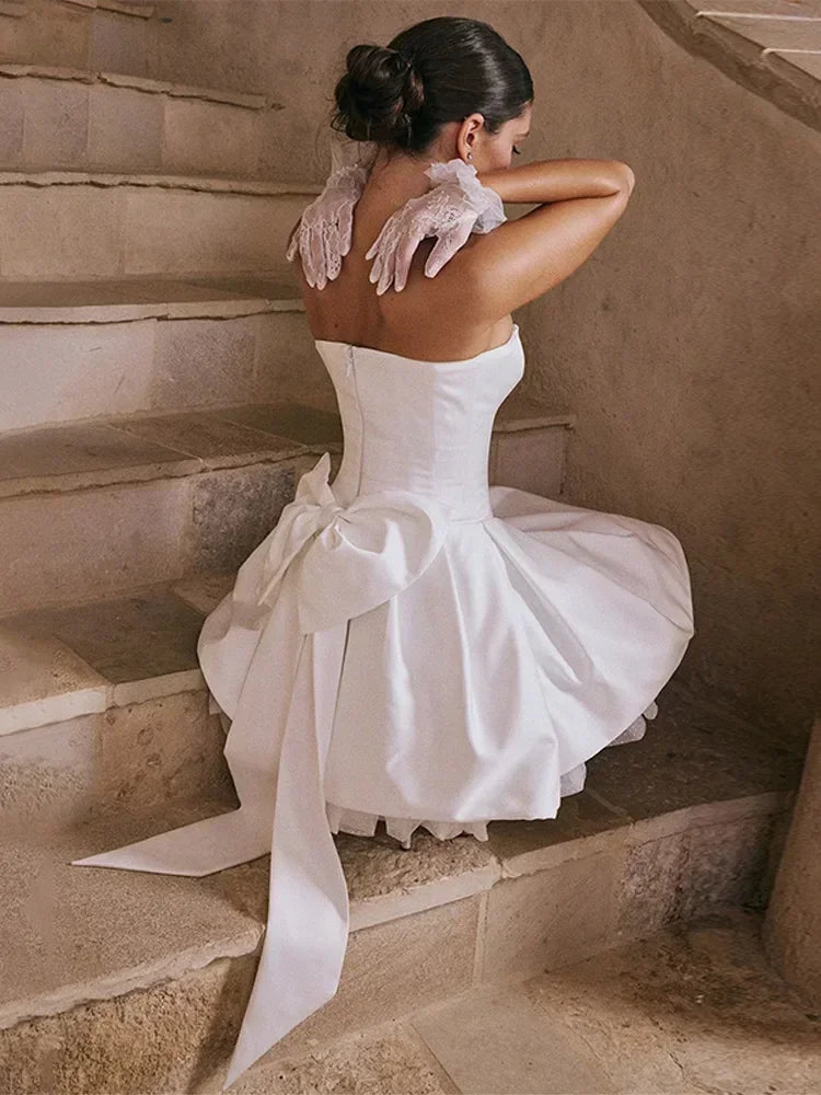 Aiertu  -  Elegant White Bow Lace Patchwork Mini Dress Sexy Off Shoulder Backless Sleeveless A Line Dresses 2026 Elegant Lady Party Robes Aiertu