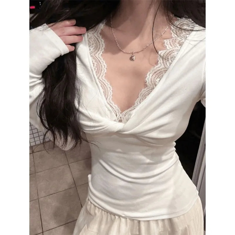 Aiertu  -  French Lace Sexy Slim Long Sleeve T-shirt Women Winter New Retro Street Hot Girl Pure Cotton Bottoming Harajuku Casual Y2K Top Aiertu