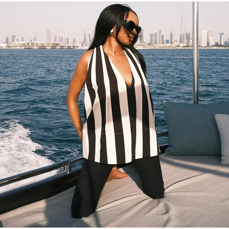 Aiertu  -  Trendy Sleeveless Striped Hang Neck Women Top Loose V-neck Backless A-line Vest 2026 New Season Casual Holiday Female Tops Aiertu