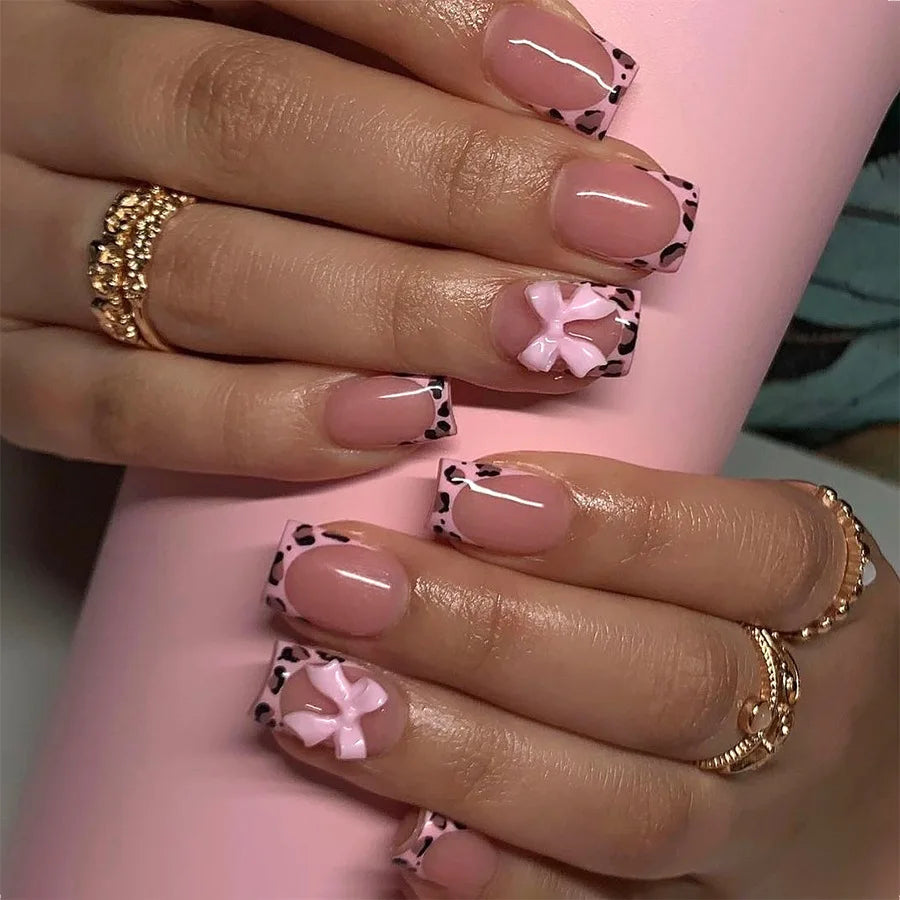 Aiertu Pink French Style Fake Nails 3D Bowknot Designs Short Square Press on Nails Sweet Korean Fashion False Nails for Women and Girls Aiertu