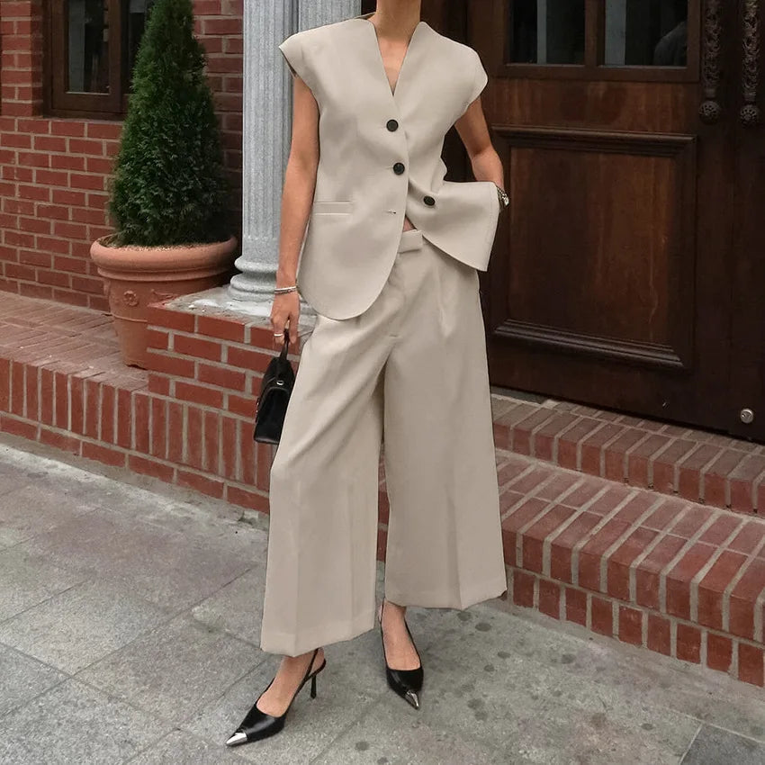Aiertu  -  Khaki Suit Vest 2 Piece Set Spring V Neck Sleeveless Waistcoat+High Waist Pants Sets Elegant Fashion Casual Women's Suits New Aiertu
