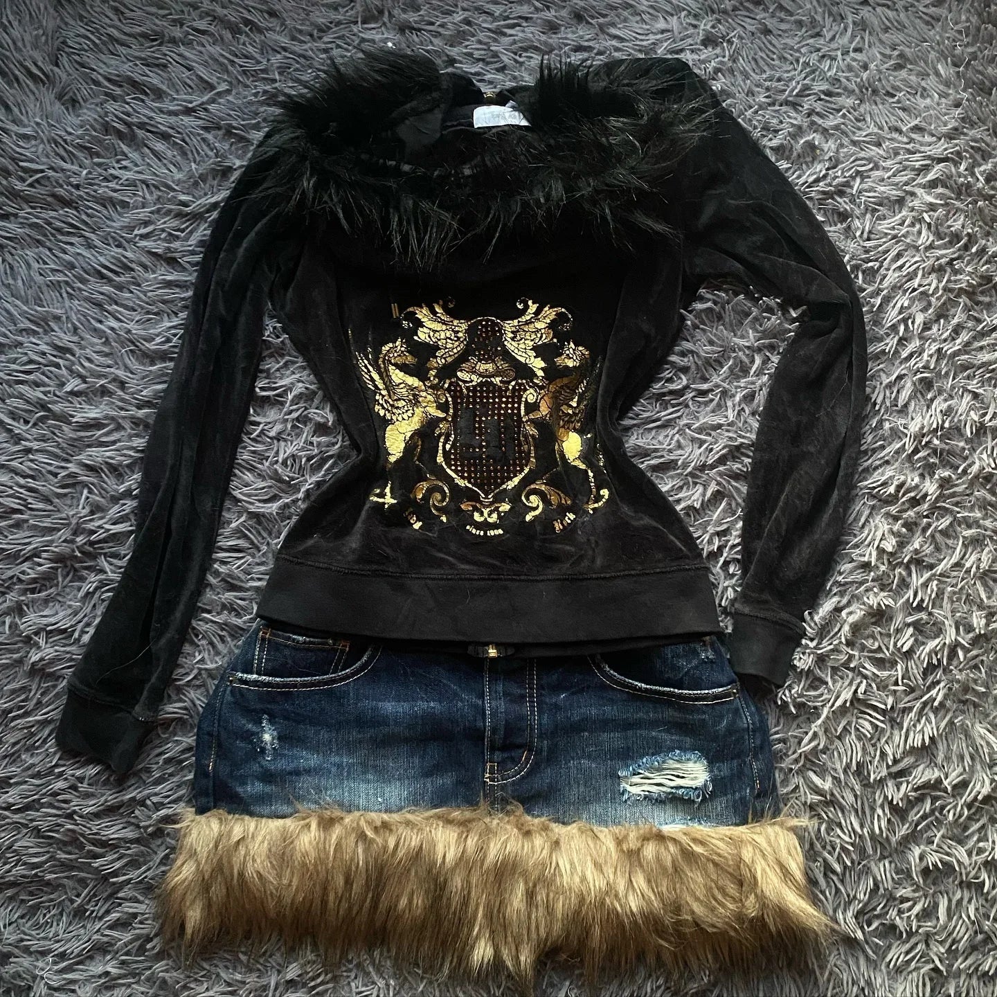 Aiertu  -  Winter Simple Plush Hooded Jacket for Women Y2k Harajuku Retro Long-sleeved Goth plus Velvet Warm Slim Zipper Cardigan Jacket Aiertu