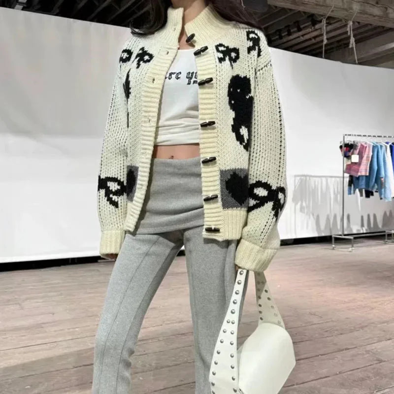 Aiertu  -  Print Cat Cartoon Women Sweater Heart Knit Pocket Female Cardigan Fashion Elegant Single Breasted Loose O-neck Lady Coat Aiertu