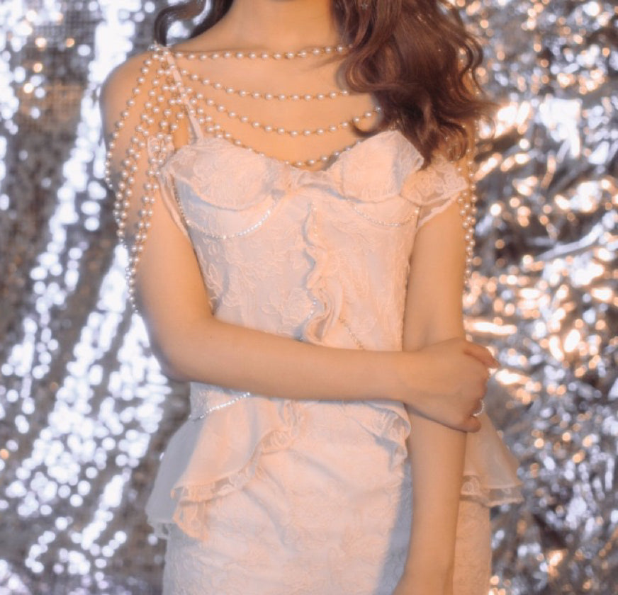 Aiertu  Baroque Pearl Royalcore Statement Dress Aiertu