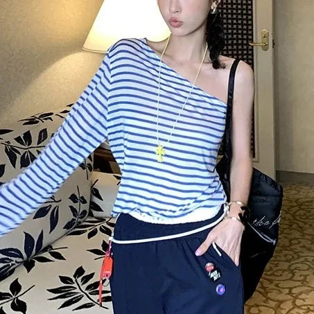 Aiertu  -  Blue and white striped sexy shoulder T-shirt women's summer thin design loose and thin versatile top Aiertu