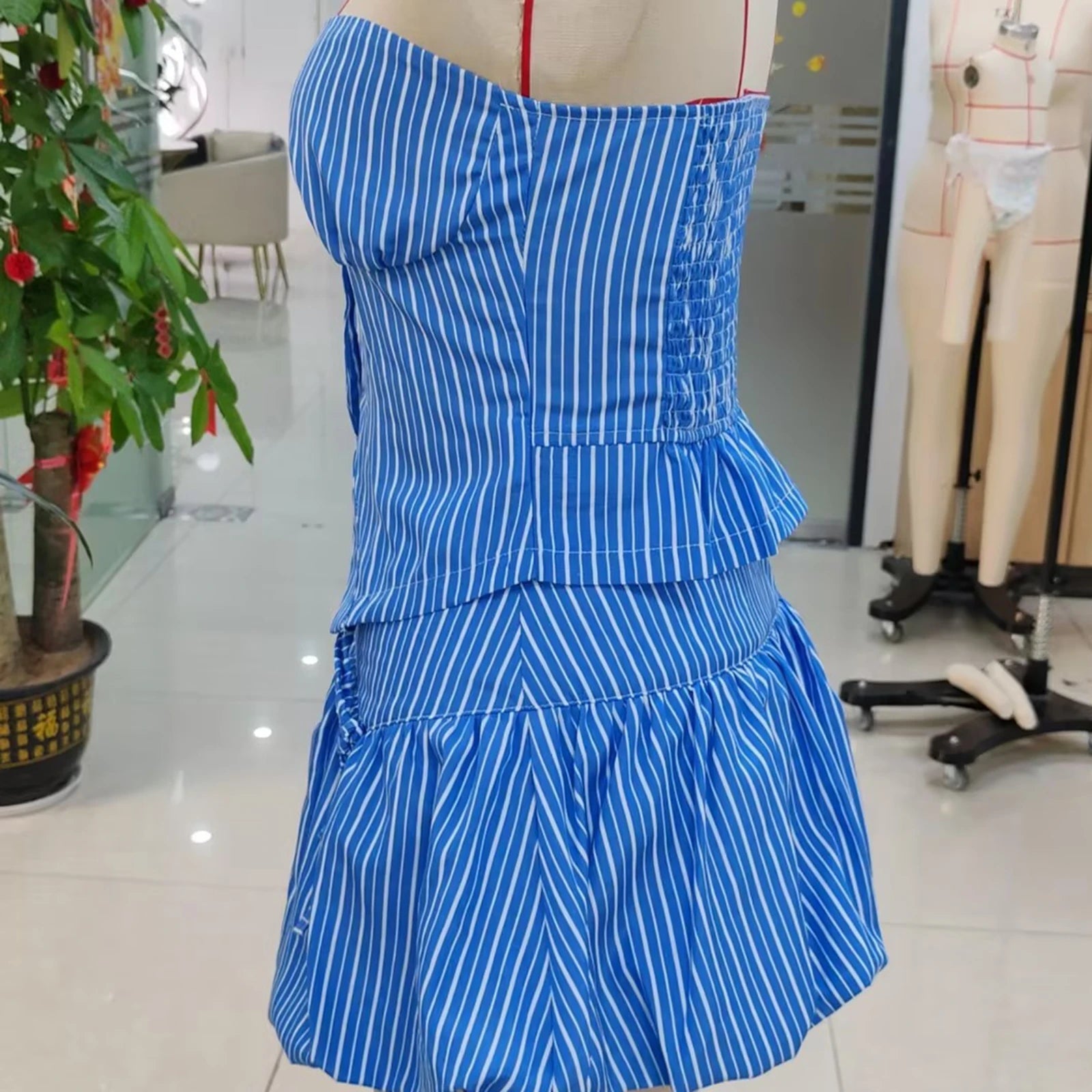 Aiertu  -  Women 2-Piece Outfits Strapless Striped Print Button Bandeau and Mini Bubble Skirt Set for Streetwear Aesthetic Clothes Aiertu