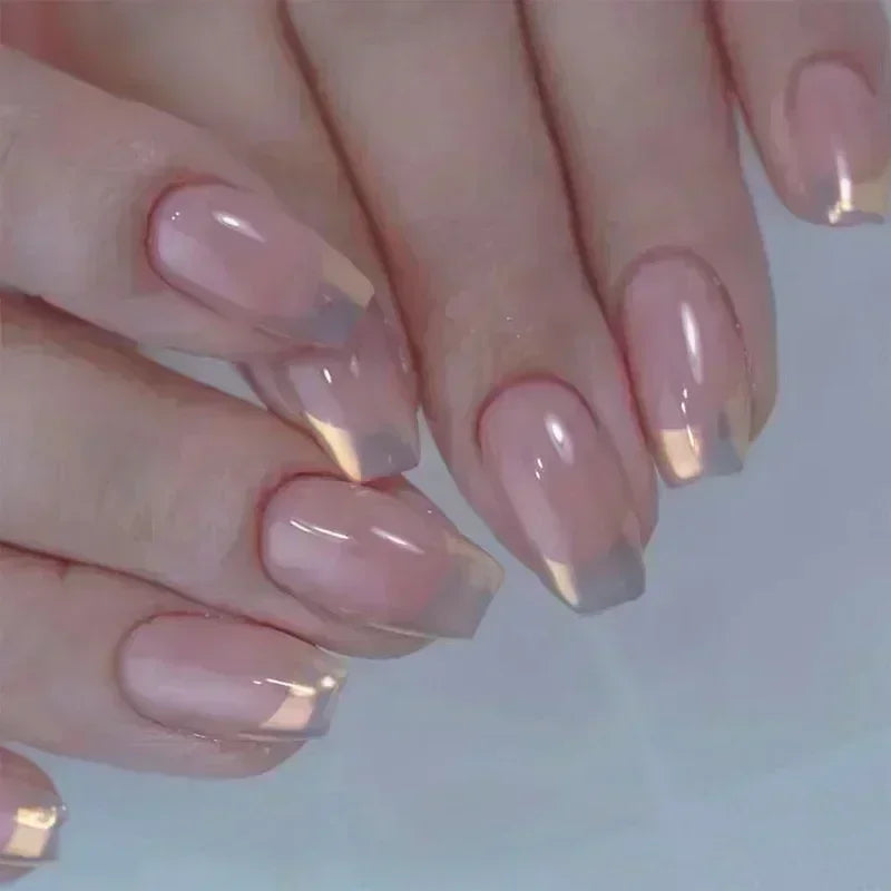 Aiertu 24Pcs Short False Nails Aurora Cat Eye with French Design Simple Metallic Full Cover Wearable Chrome Press on Fake Nails Tips Aiertu