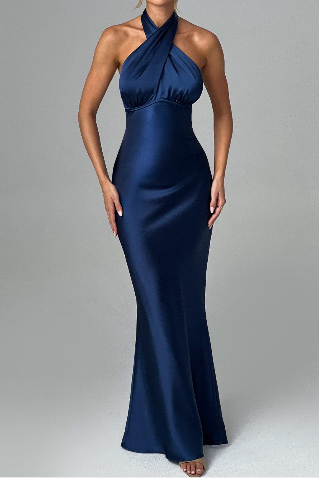Aiertu  -  Satin Backless Sleeveless Maxi Dress Aiertu