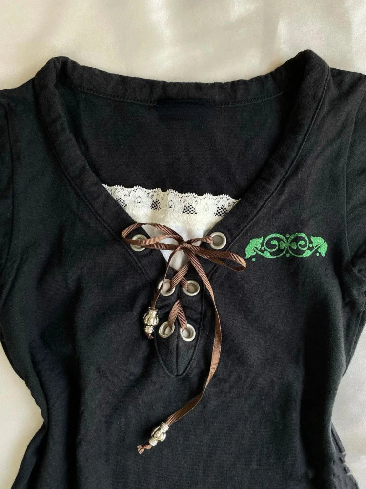 Aiertu  -  Vintage Fake Two Piece Black T-shirt Womens Harajuku Lace Patchwork Bandage Tops Streetwear Grunge Slim Fit VSummer Shirts Femme Aiertu