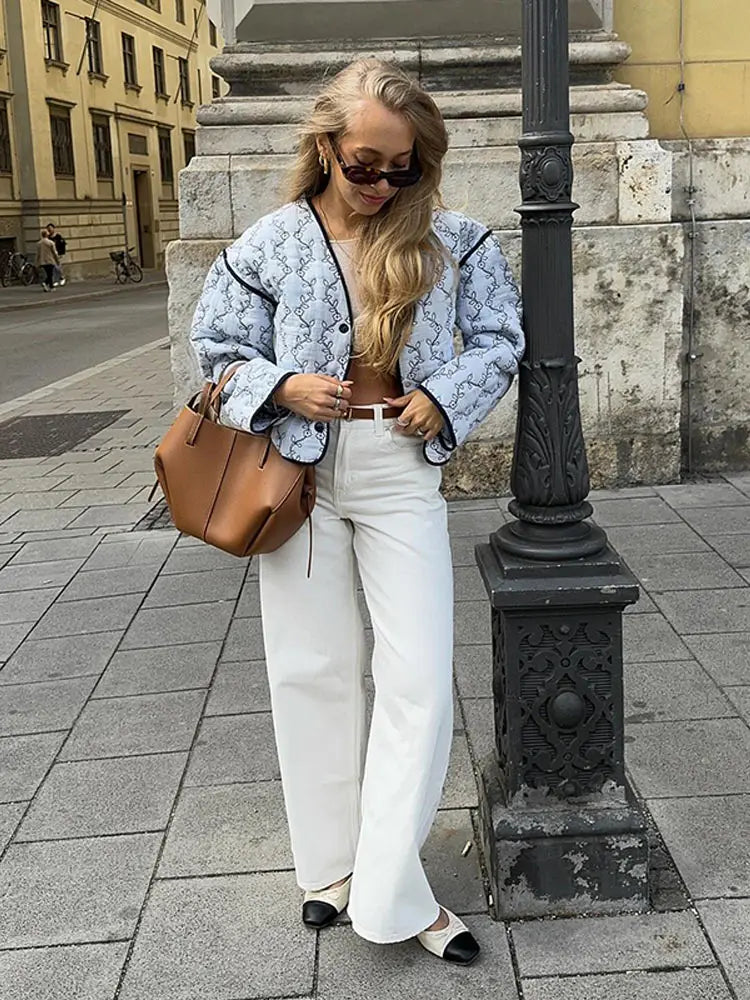 Aiertu  -  Elegant Blue Floral Printed V-neck Quilted Coats Women Fashion Cropped Buttons Oversized Jackets 2026 Autumn Lady Warm Outerwear Aiertu
