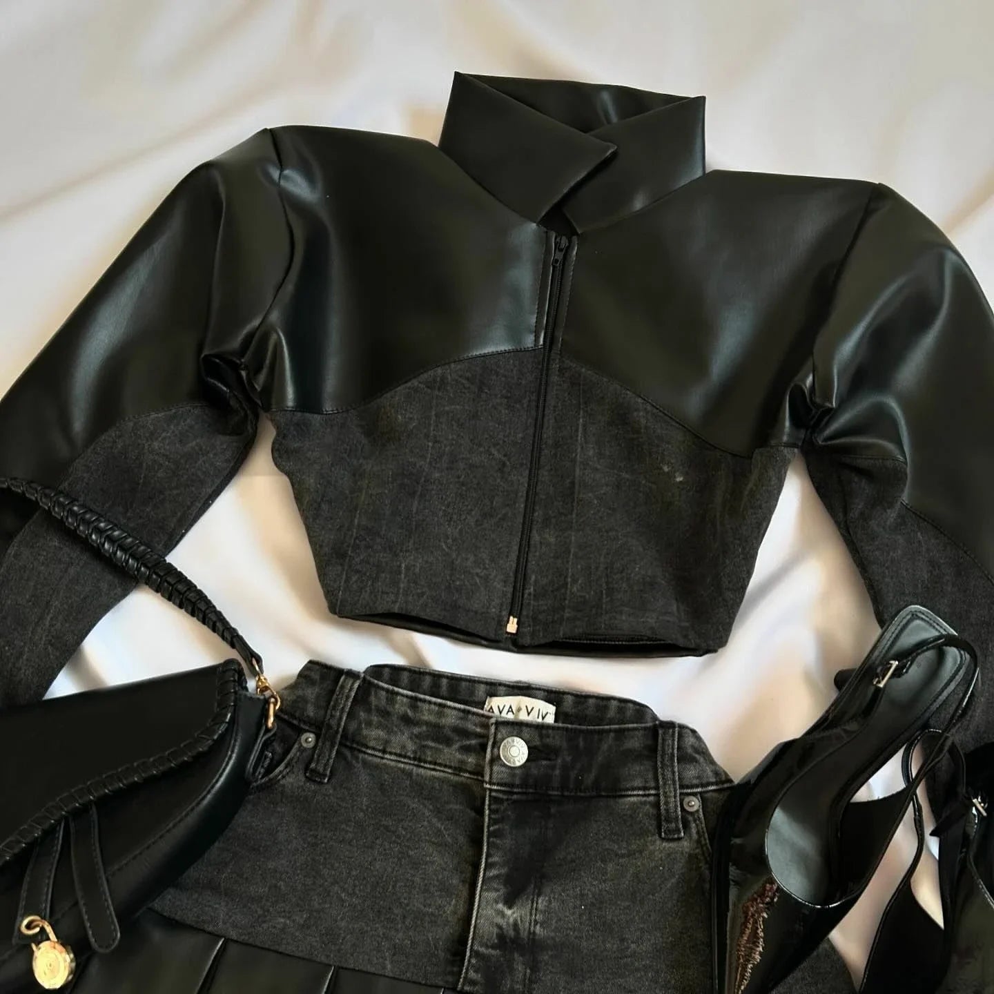 Aiertu  -  Y2K Knitted Splicing Two Piece Set for Women Harajuku Fashion Bow Long Sleeved Knitted Sweatshirt Mini Pleated Skirt Autumn Suit Aiertu