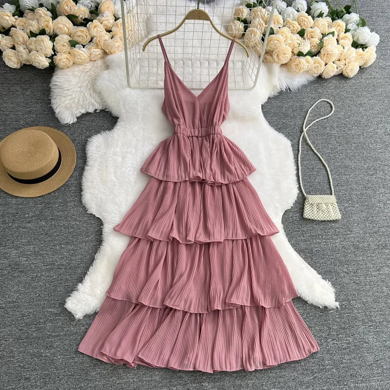 Aiertu  -  Travel Vacation Beach Dress Women's Solid Color Halter Pleated Cake Dress Aiertu