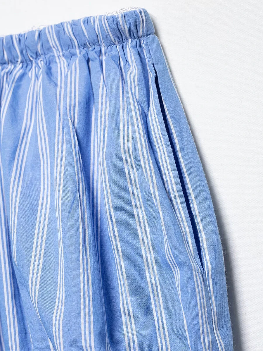 Aiertu  -  Blue Striped Casual Shorts Women Summer Flower Elastic Mid Waist Short Pants Streetwear Fashion Simple Mini Shorts 2025 New Aiertu