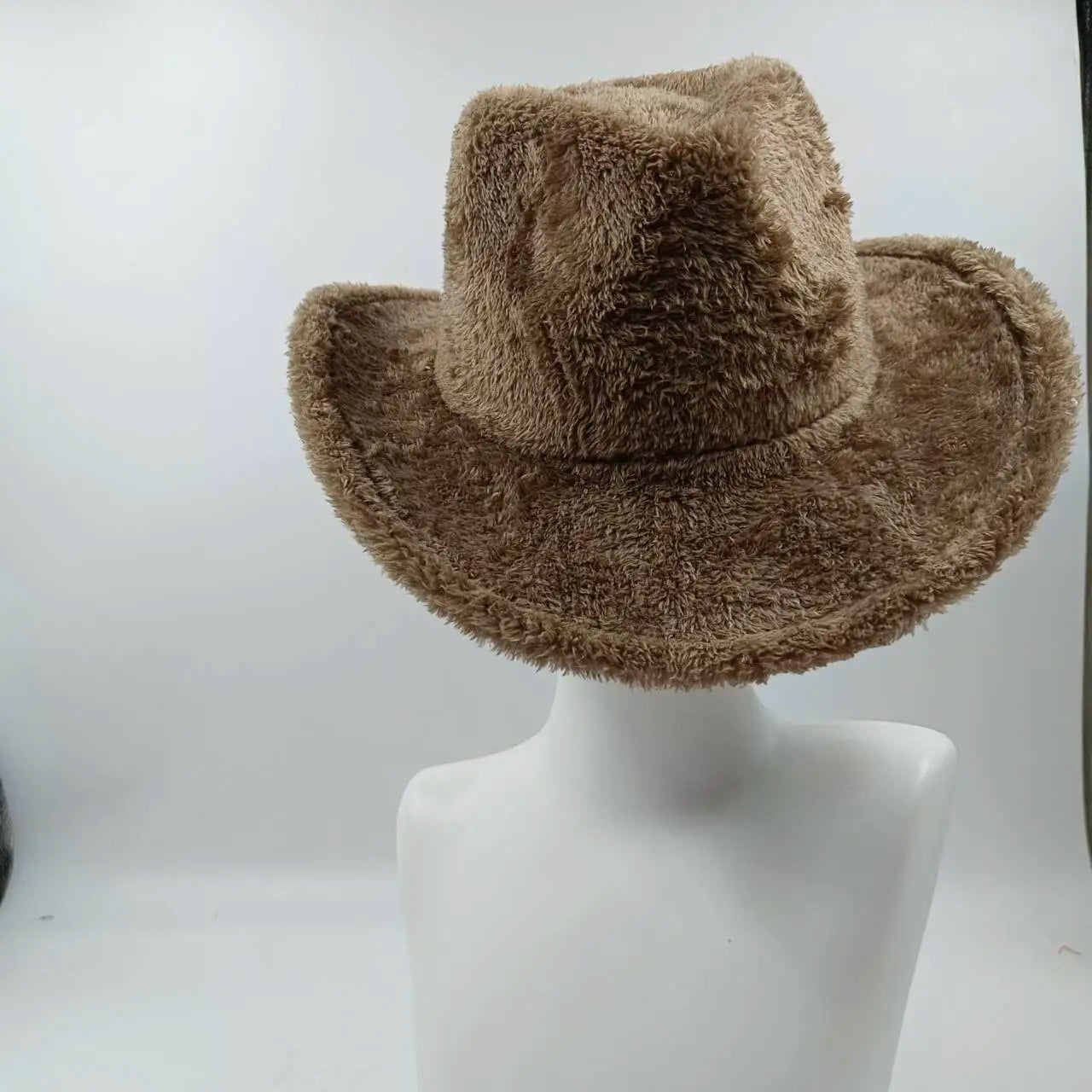 Aiertu  -  Fedora Hat Emerald Green Plush Cowboy Hat Material New Jazz Hat European and American Fashion Hat Big Brim Hat Aiertu