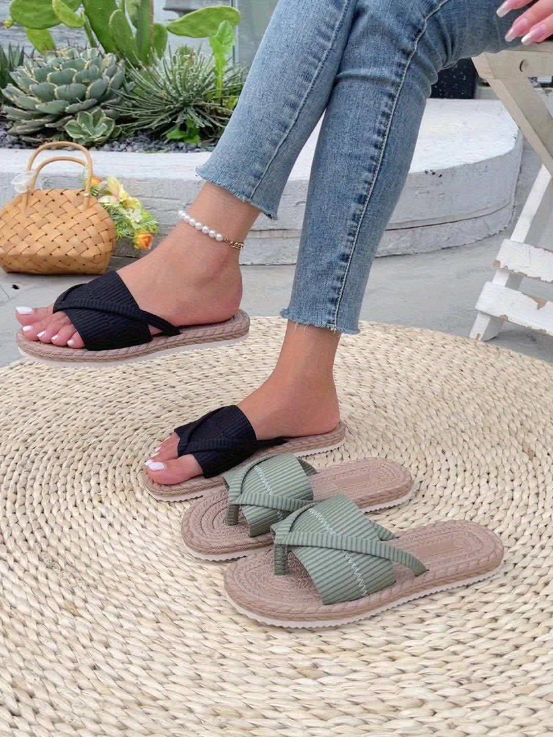 Aiertu Comfortable Women's Summer Slides, Open Toe Casual Fashion Slide Sandals, Quick-Drying Outdoor Slip-On Flip Flops Aiertu