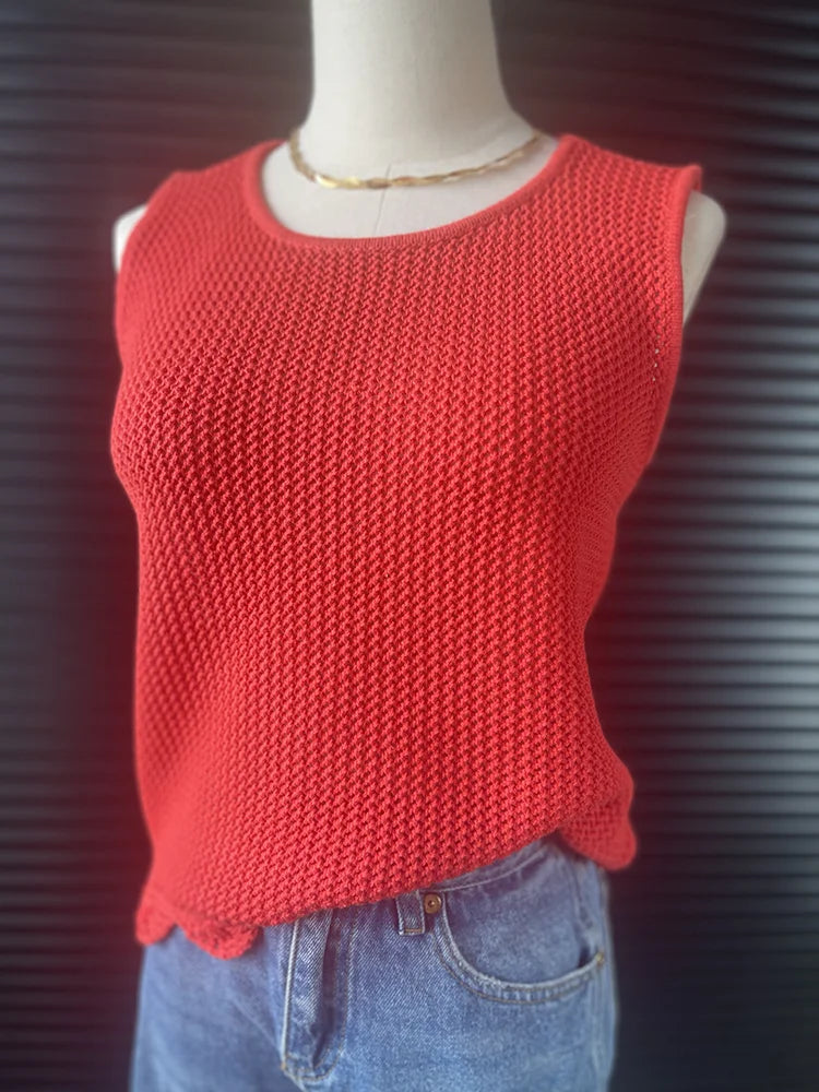 Aiertu  -  Knitted Tank Top in Red Sleeveless Round Neck Crochet Vintage Vest Ruffle Edging Tops 2024 New in Summer Woman Clothing Aiertu