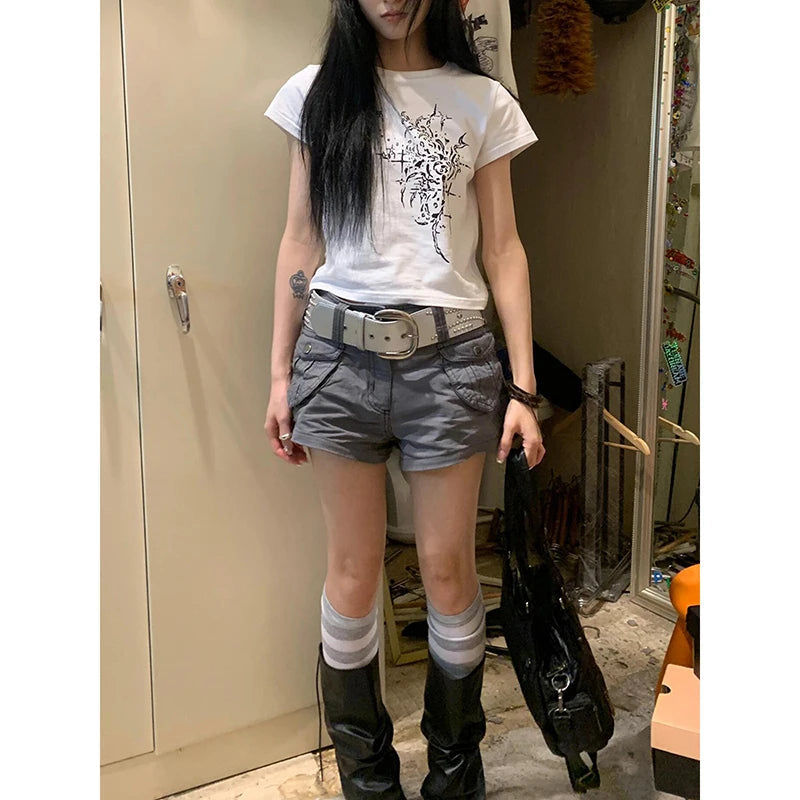 Aiertu  -  Women's Gray Shorts Cargo Pocket Y2K Sexy Harajuku Street 2000s Style Aesthetics Shorts Pants Vintage 2025 Summer Clothing Aiertu