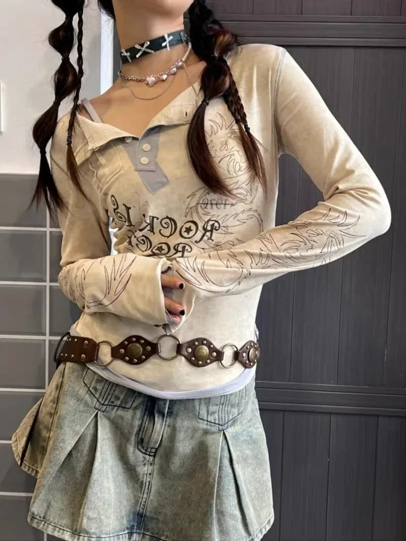 Aiertu  -  American Y2K Letter Printed Fake Two Piece Long-sleeved T-shirt Retro Street Punk Distressed Loose Harajuku Casual Hot Girl Top Aiertu